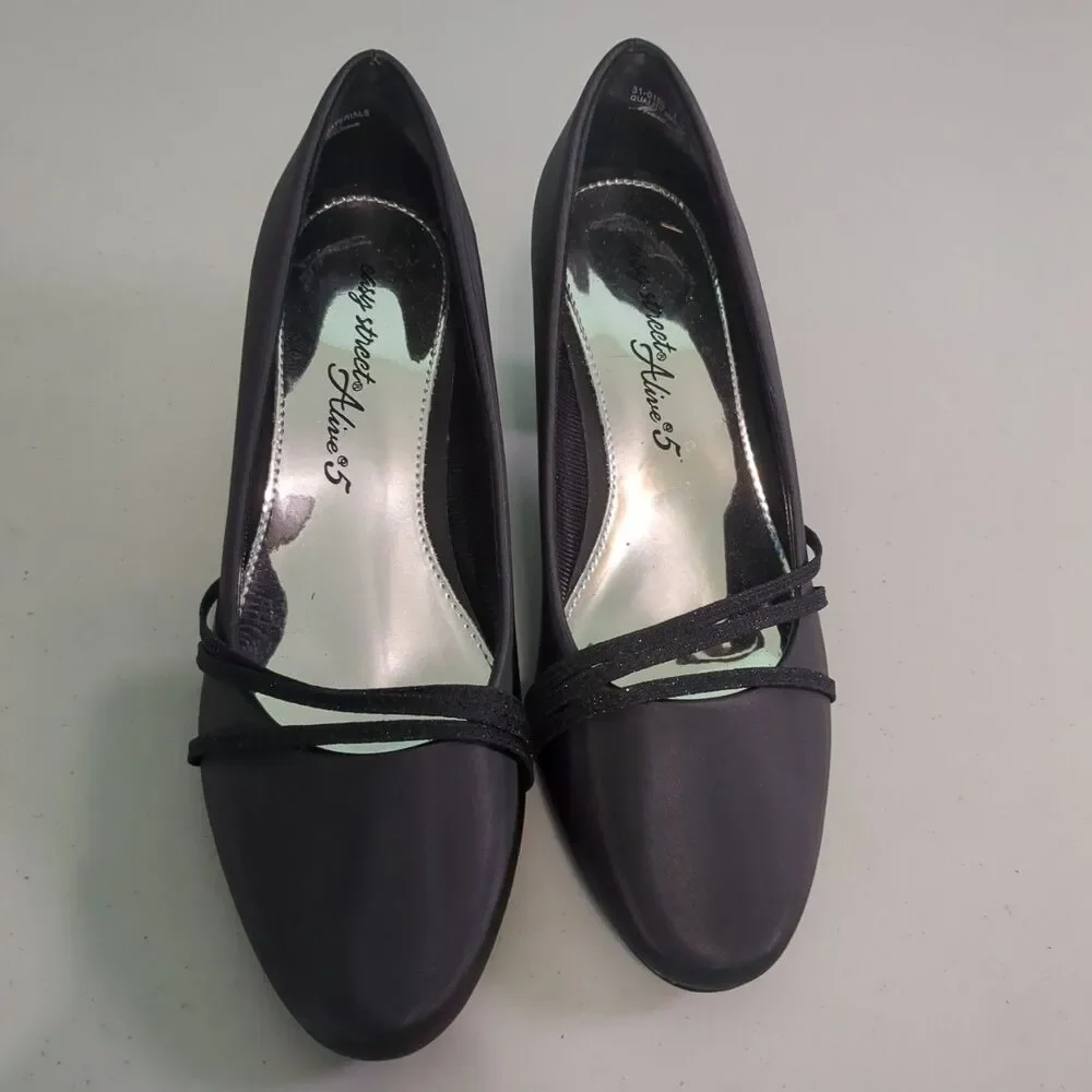 Easy Street Women's Cristiny Pump 7 m black